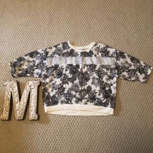 PULL & BEAR FLORAL TOP